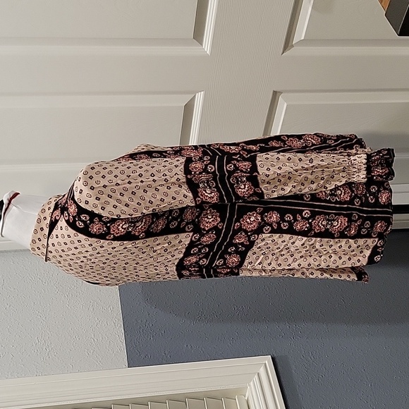 Free People Floral Bohemian Top.36 - Picture 4 of 7